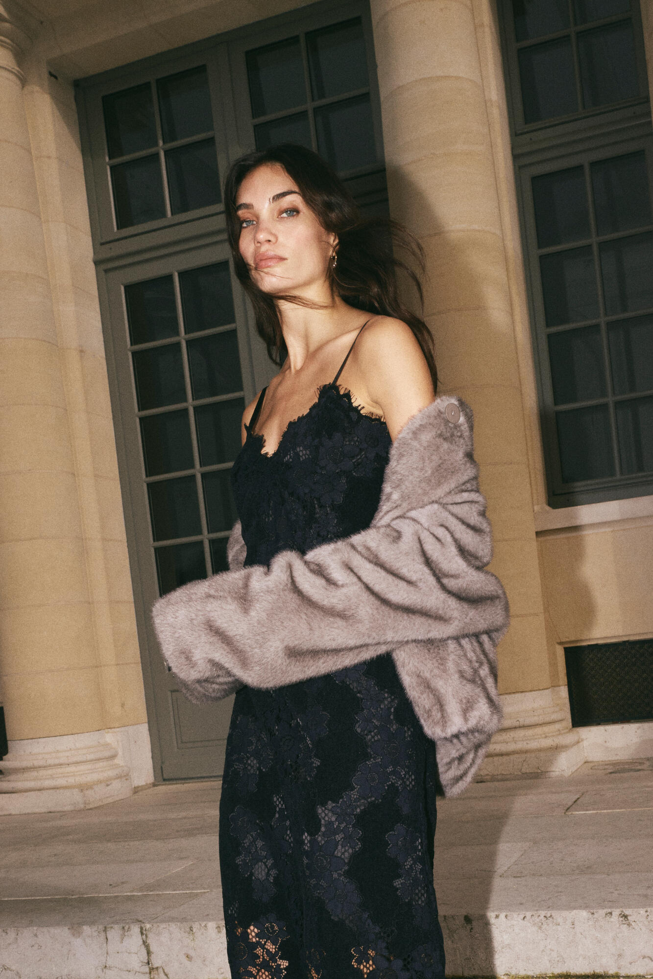 Hilda Faux Fur jakke – Gray Sand